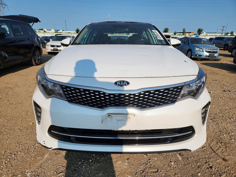 Photo 5 from auction – 2018 KIA OPTIMA with VIN 5XXGT4L38JG242165