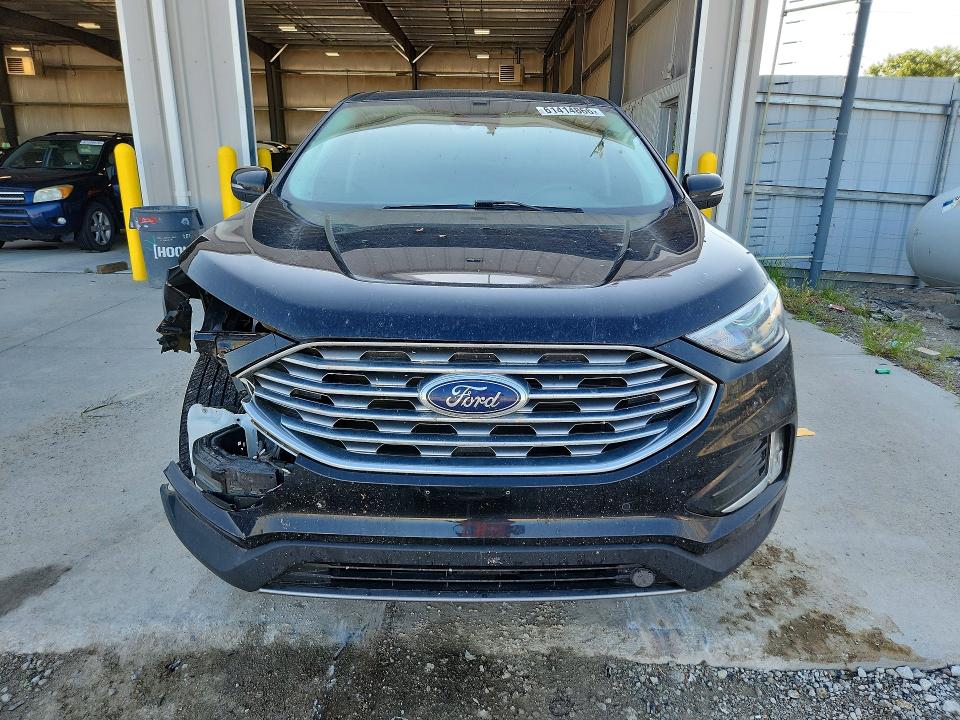 Photo 5 from auction – 2022 FORD EDGE with VIN 2FMPK4K97NBA52786