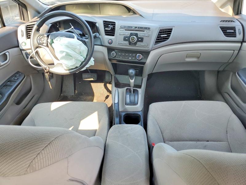 Photo 8 from auction – 2012 HONDA CIVIC with VIN 2HGFB2F51CH609831