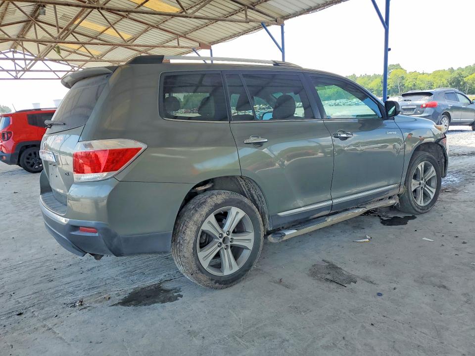 Photo 3 from auction – 2011 TOYOTA HIGHLANDER with VIN 5TDYK3EH4BS033239