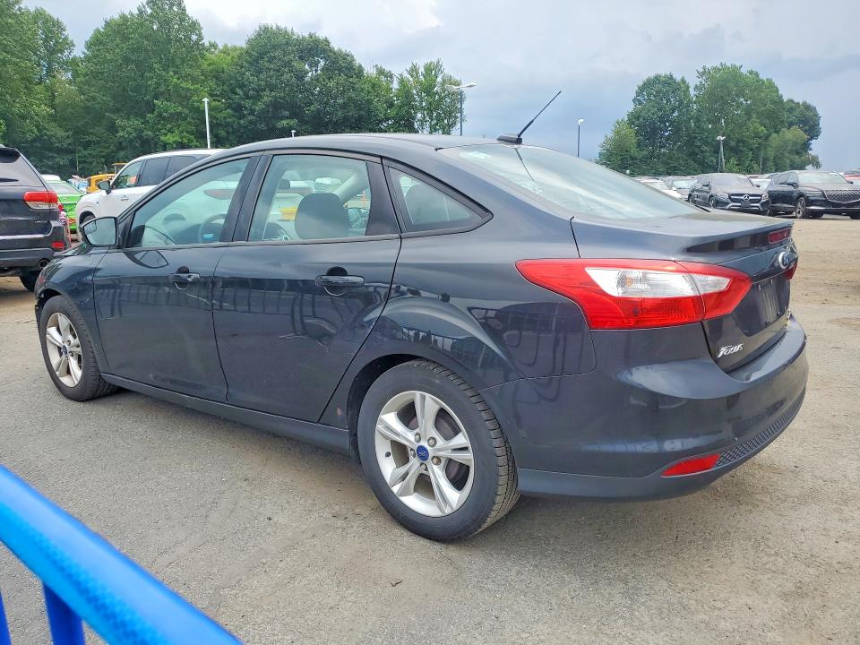 Photo 2 from auction – 2014 FORD FOCUS with VIN 1FADP3F24EL428298
