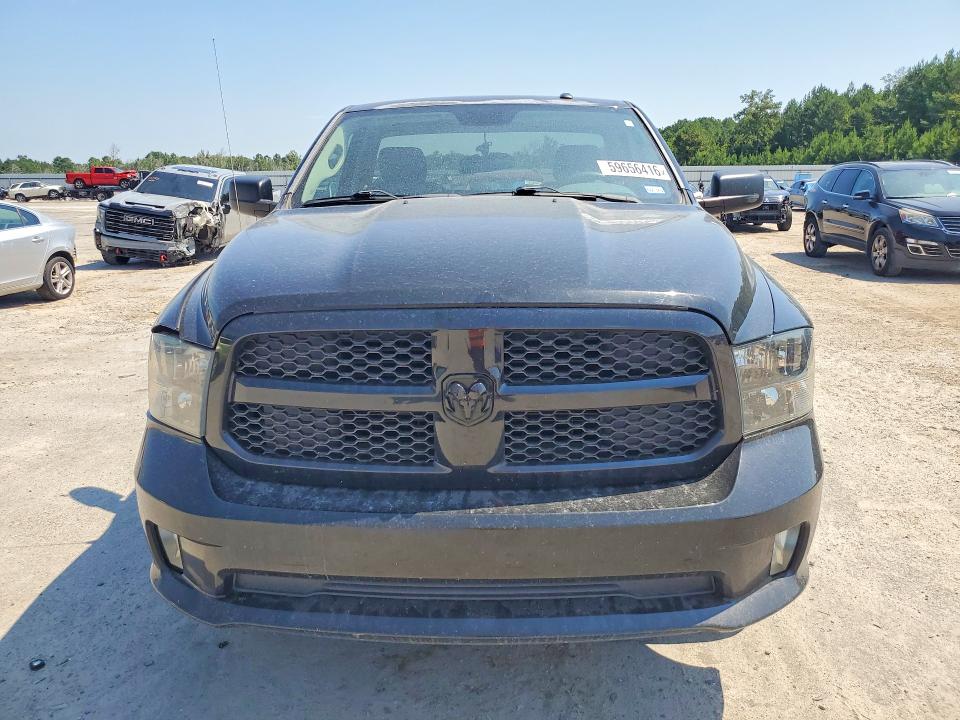 Photo 5 from auction – 2016 RAM 1500 with VIN 3C6JR6AG7GG357939