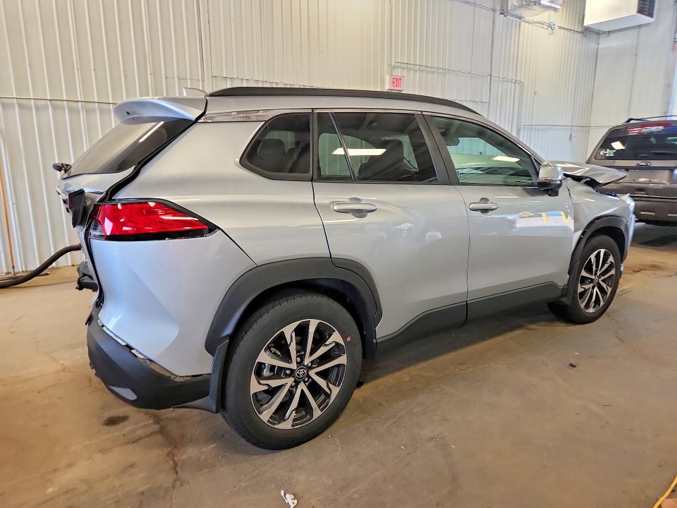 Photo 3 from auction – 2024 TOYOTA COROLLA CROSS with VIN 7MUDAABG0RV083041