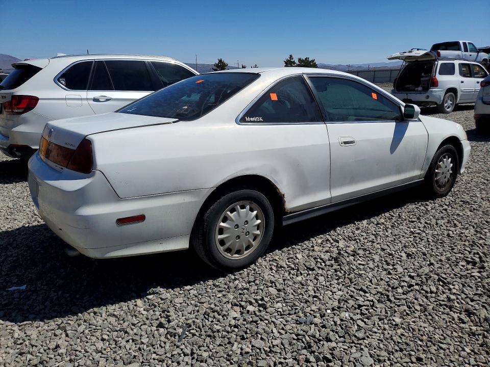 Photo 3 from auction – 2002 HONDA ACCORD with VIN 1HGCG32292A024207