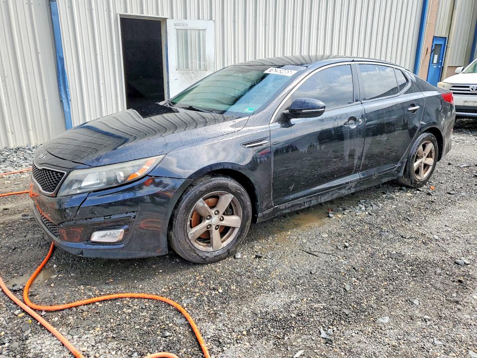 KIA OPTIMA 2015 with VIN 5XXGM4A77FG441038 - Photo from auction
