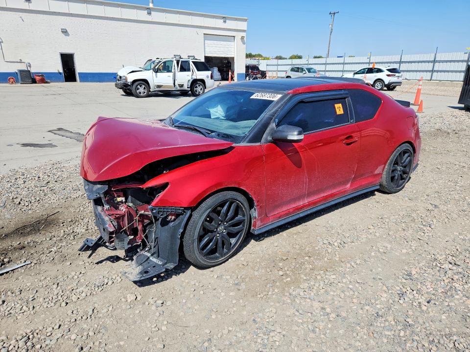 SCION TC 2016 with VIN JTKJF5C77GJ026052 - Photo from auction