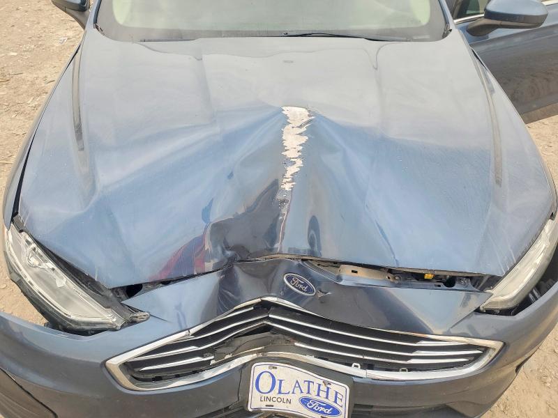 Photo 11 from auction – 2019 FORD FUSION with VIN 3FA6P0HD7KR268548