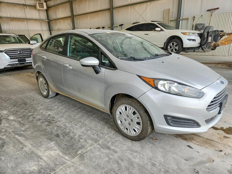 Photo 4 from auction – 2016 FORD FIESTA with VIN 3FADP4AJ6GM167441