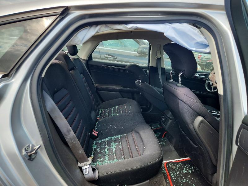 Photo 10 from auction – 2013 FORD FUSION with VIN 3FA6P0HR4DR112207