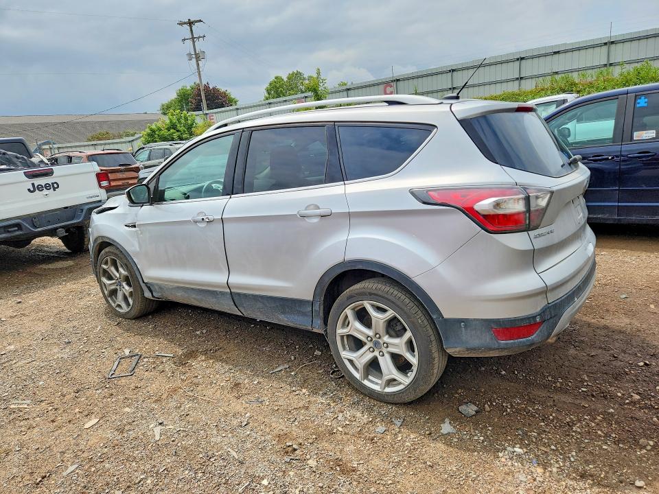 Photo 2 from auction – 2017 FORD ESCAPE with VIN 1FMCU0JD3HUB15050