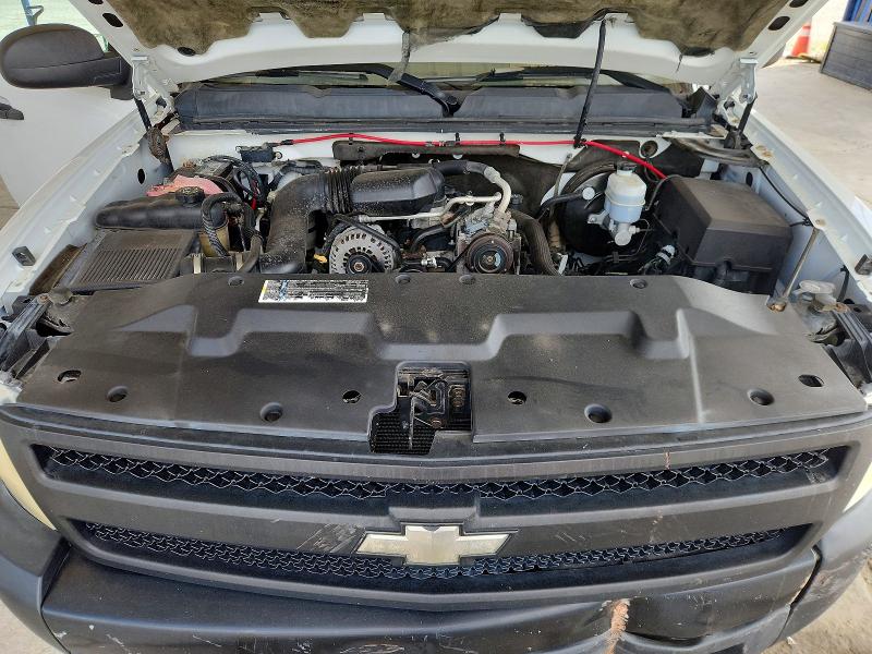 Photo 11 from auction – 2008 CHEVROLET SILVERADO with VIN 1GCEC14X28Z220841