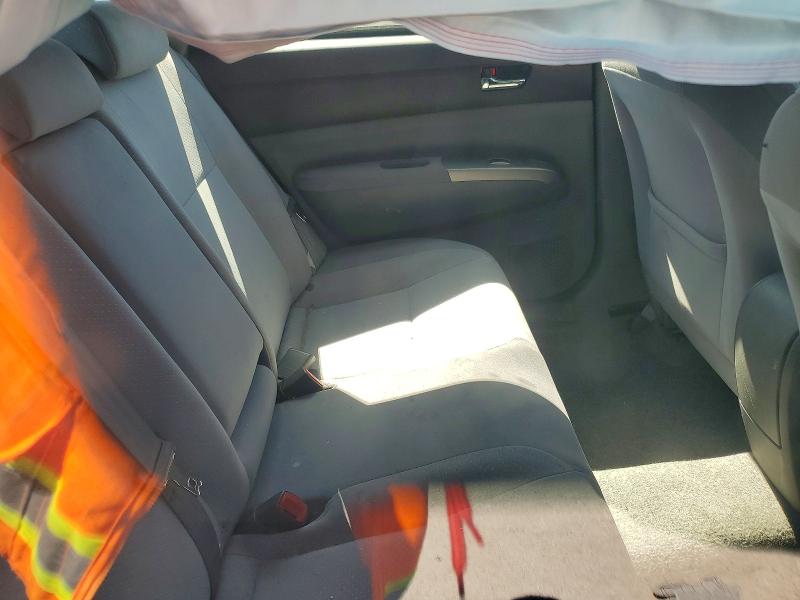 Photo 10 from auction – 2005 TOYOTA PRIUS with VIN JTDKB20U257046574