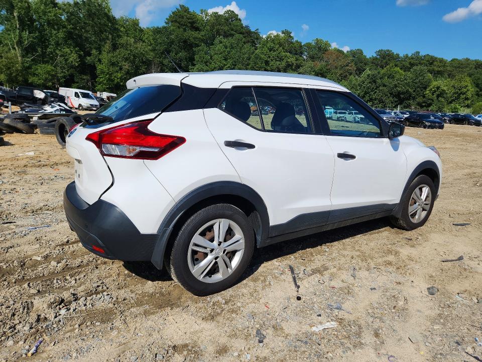 Photo 3 from auction – 2019 NISSAN KICKS with VIN 3N1CP5CU3KL536566