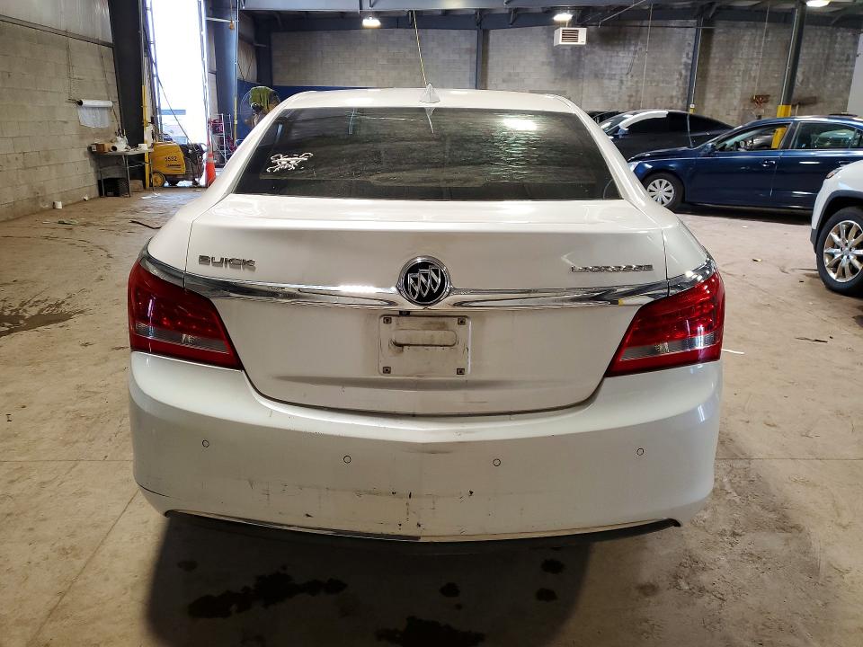 Photo 6 from auction – 2015 BUICK LACROSSE with VIN 1G4GB5GRXFF289495