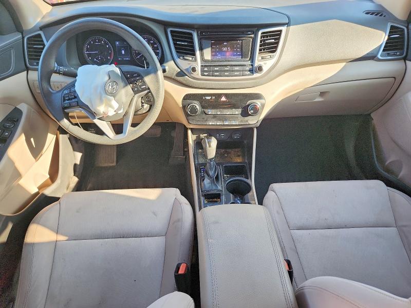 Photo 8 from auction – 2017 HYUNDAI TUCSON with VIN KM8J23A48HU332608