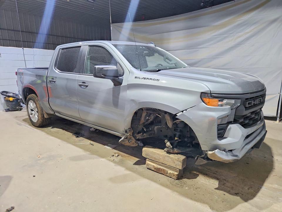 صورة رقم 4 من المزاد - 2023 CHEVROLET SILVERADO مع VIN 3GCPDBEK6PG211363