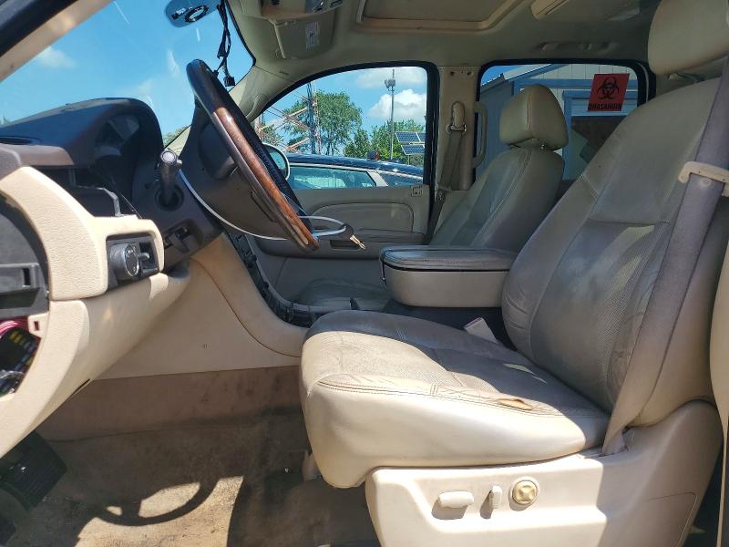 Photo 7 from auction – 2008 CADILLAC ESCALADE with VIN 1GYFK66828R119061