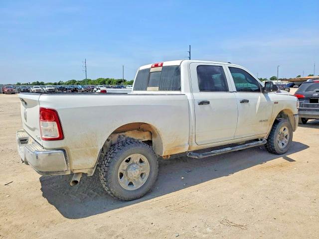 Photo 3 from auction – 2021 RAM 2500 with VIN 3C6UR5CJ6MG533598