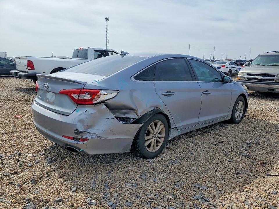 Photo 3 from auction – 2017 HYUNDAI SONATA with VIN 5NPE24AF5HH547869