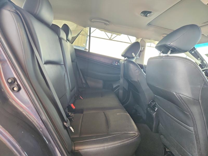 Photo 10 from auction – 2017 SUBARU OUTBACK with VIN 4S4BSAKCXH3237052