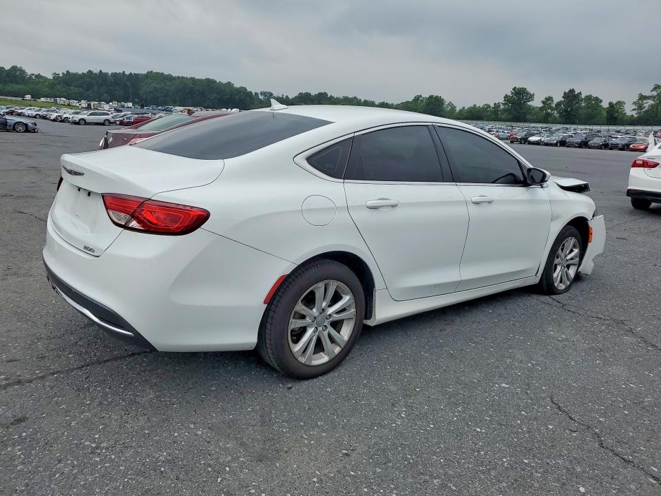 Photo 3 from auction – 2015 CHRYSLER 200 with VIN 1C3CCCAB9FN648958