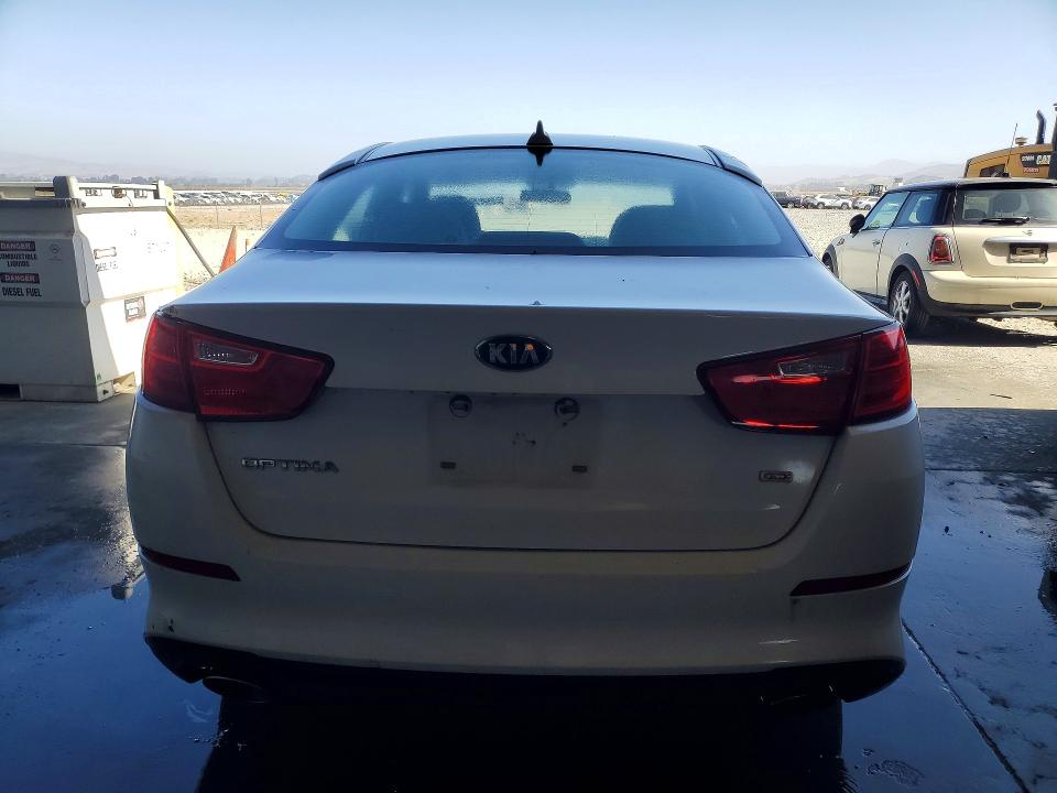 صورة رقم 6 من المزاد - 2015 KIA OPTIMA مع VIN 5XXGM4A70FG501886