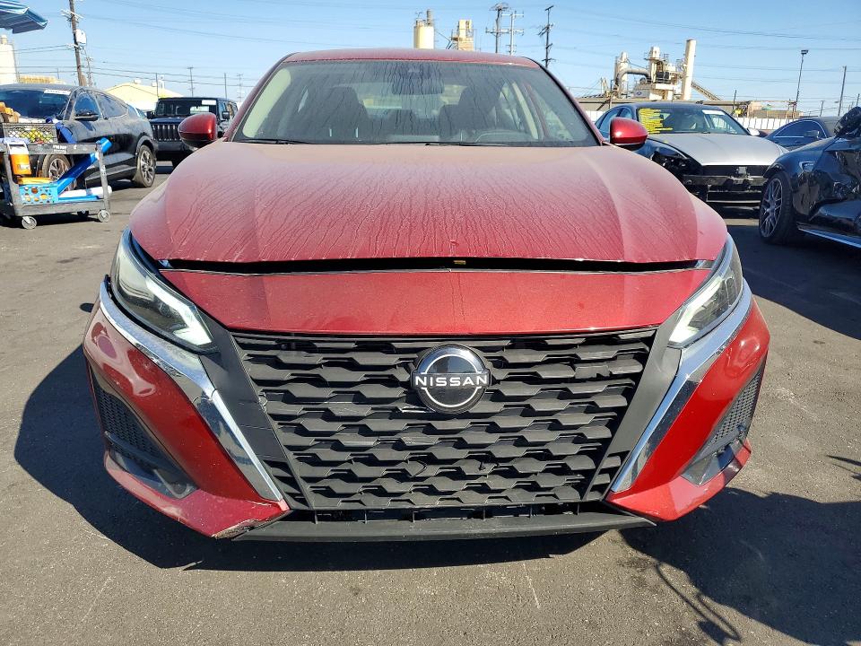Photo 5 from auction – 2023 NISSAN ALTIMA with VIN 1N4BL4DVXPN417058