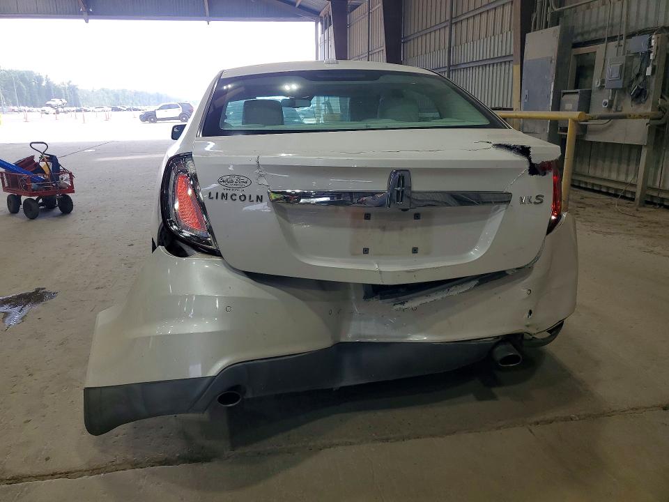 Photo 6 from auction – 2011 LINCOLN MKS with VIN 1LNHL9DR4BG606804