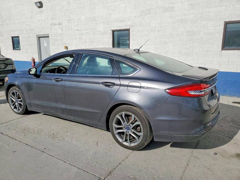 Photo 2 from auction – 2017 FORD FUSION with VIN 3FA6P0HD2HR143739
