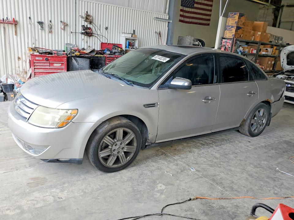 FORD TAURUS 2008 with VIN 1FAHP25W08G179804 - Photo from auction