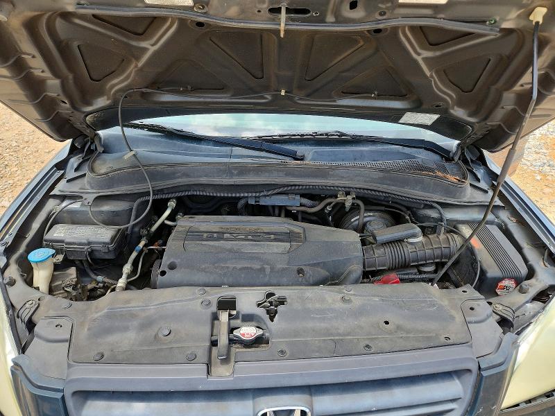 Photo 12 from auction – 2004 HONDA PILOT with VIN 5FNYF18664B006215