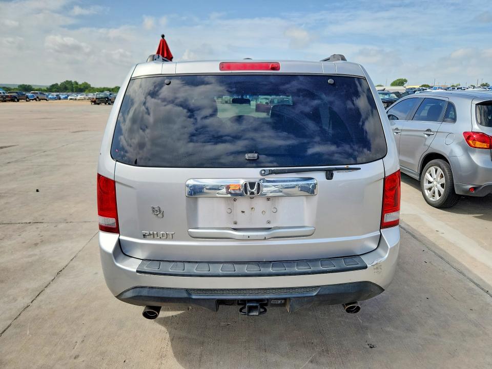 Photo 6 from auction – 2014 HONDA PILOT with VIN 5FNYF3H57EB027157