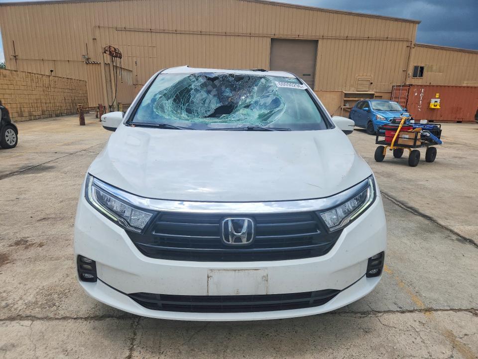 Photo 5 from auction – 2024 HONDA ODYSSEY with VIN 5FNRL6H62RB010893