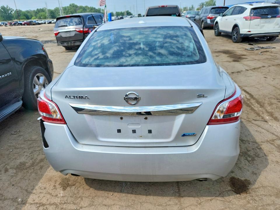 Photo 6 from auction – 2013 NISSAN ALTIMA with VIN 1N4AL3APXDC127891