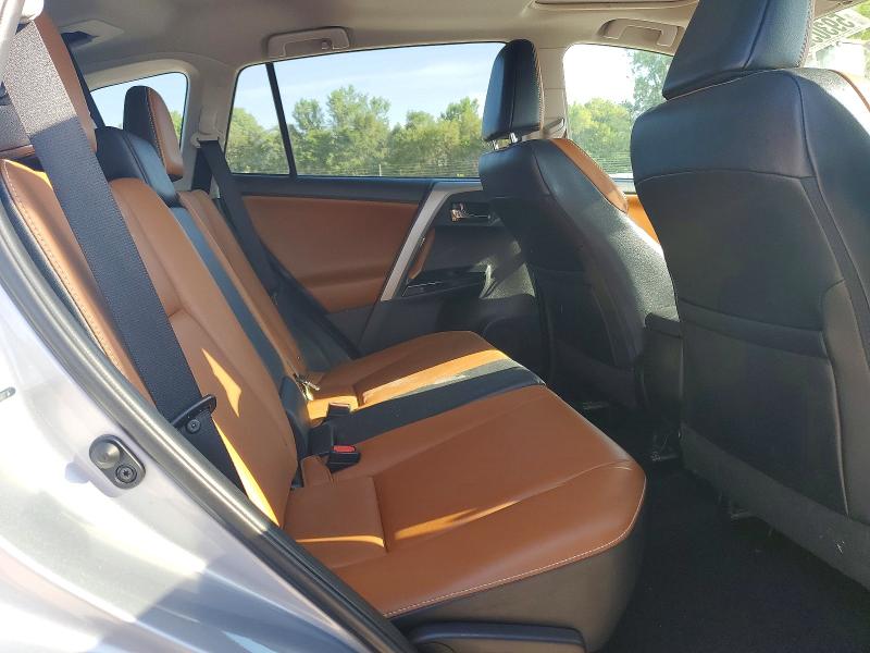 Photo 11 from auction – 2016 TOYOTA RAV4 with VIN 2T3DFREV4GW501472