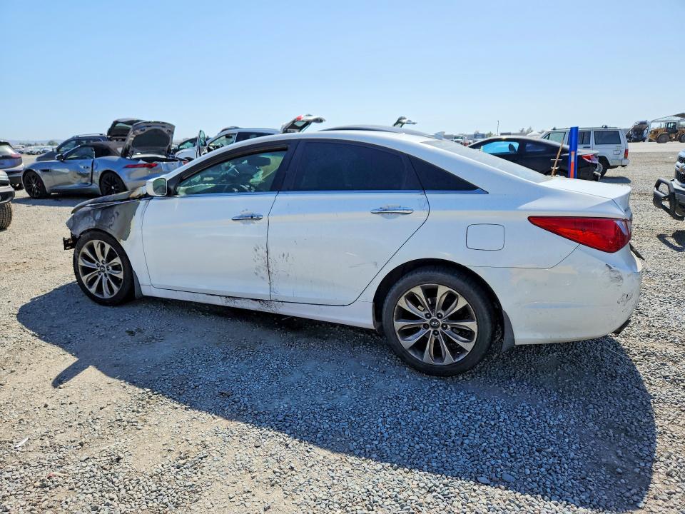 Photo 2 from auction – 2012 HYUNDAI SONATA with VIN 5NPEC4AB0CH428873