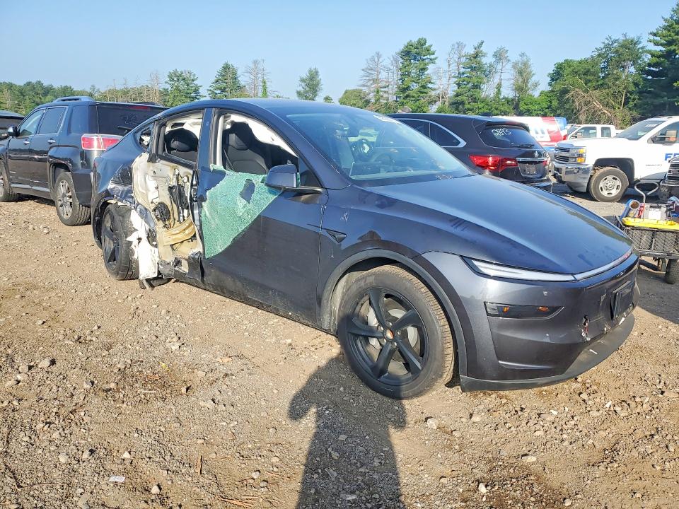Photo 4 from auction – 2026 TESLA MODEL Y with VIN 7SAYGDED1TA474840