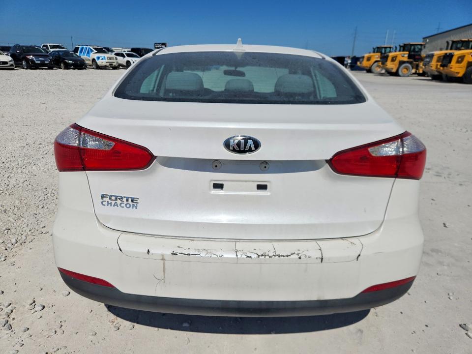 Photo 6 from auction – 2015 KIA FORTE with VIN KNAFX4A63F5329140