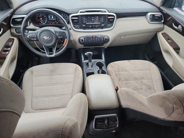 Photo 8 from auction – 2017 KIA SORENTO with VIN 5XYPG4A39HG275091