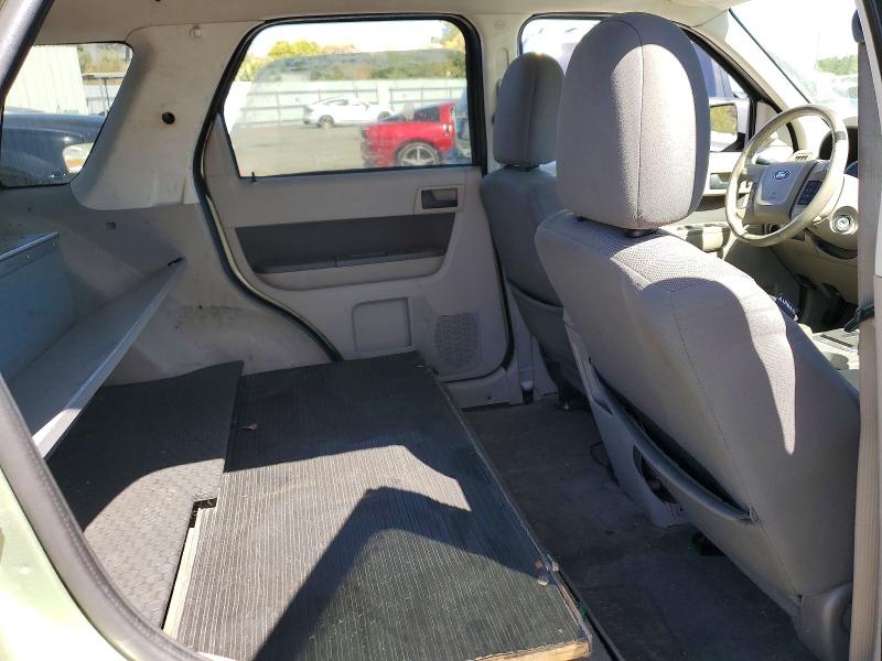 Photo 10 from auction – 2009 FORD ESCAPE with VIN 1FMCU49389KB25721