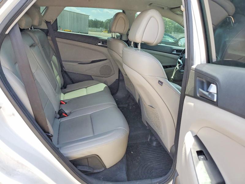 Photo 10 from auction – 2016 HYUNDAI TUCSON with VIN KM8J33A24GU055983