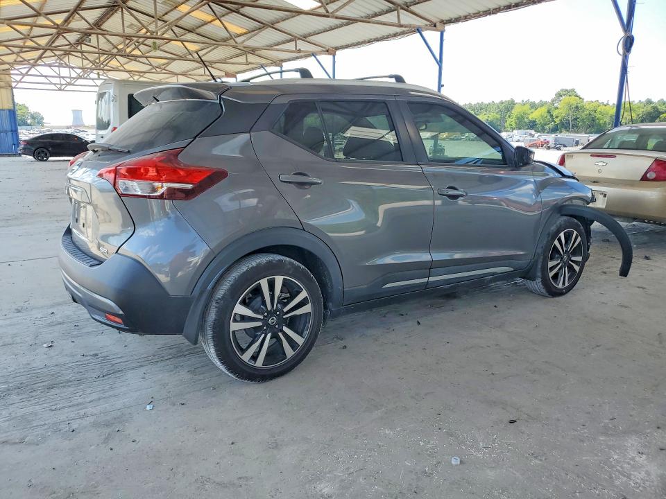 Photo 3 from auction – 2019 NISSAN KICKS with VIN 3N1CP5CU5KL533510