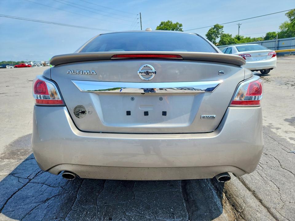 Photo 6 from auction – 2015 NISSAN ALTIMA with VIN 1N4AL3AP8FC593029