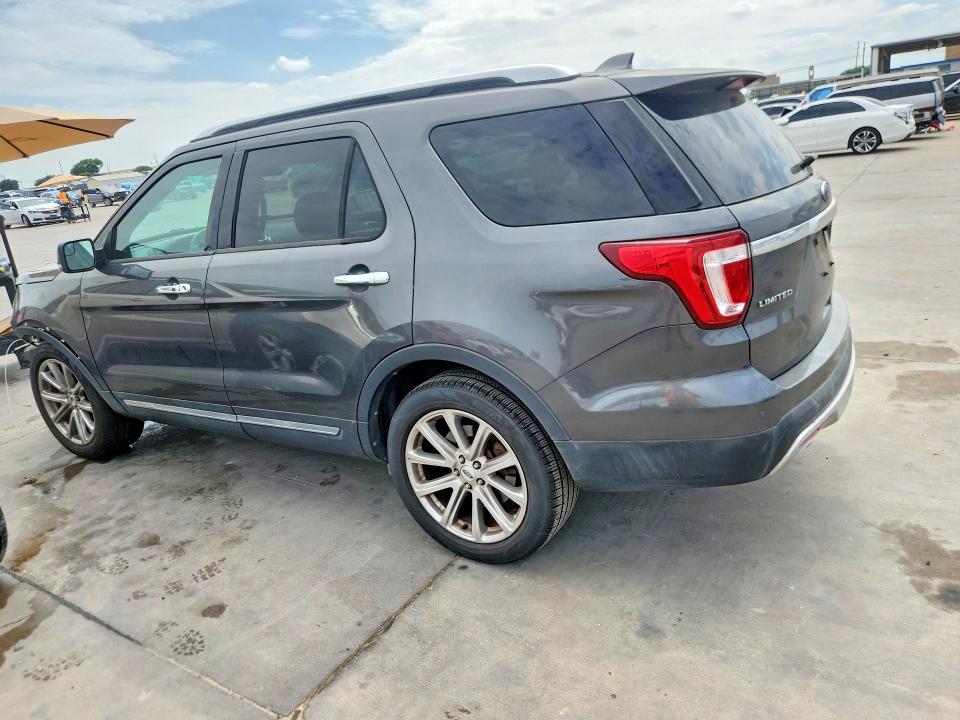 Photo 2 from auction – 2016 FORD EXPLORER with VIN 1FM5K7F81GGA44740