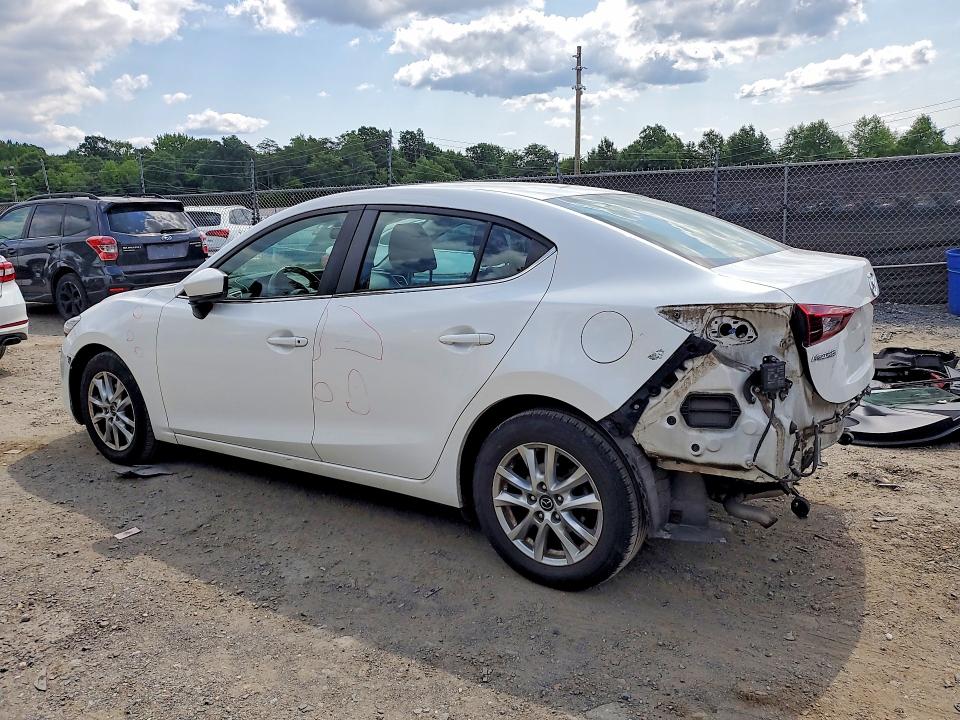 صورة رقم 2 من المزاد - 2017 MAZDA 3 مع VIN 3MZBN1U70HM154950