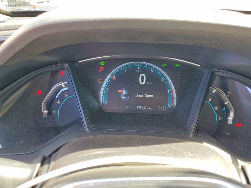Photo 9 from auction – 2016 HONDA CIVIC with VIN 19XFC2F67GE052770