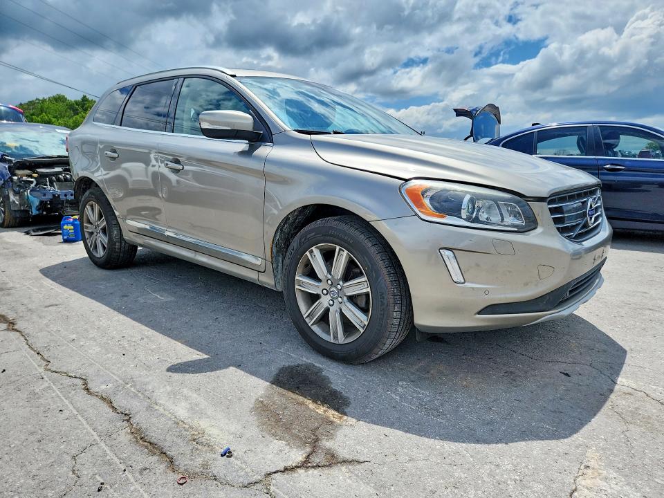Photo 4 from auction – 2016 VOLVO XC60 with VIN YV449MRM5G2918665