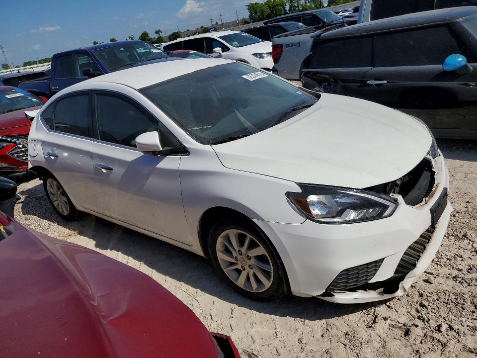 Photo 4 from auction – 2018 NISSAN SENTRA with VIN 3N1AB7AP3JY295608