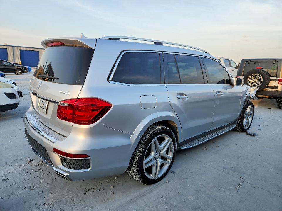 Photo 3 from auction – 2014 MERCEDES-BENZ GL with VIN 4JGDF7DEXEA380797
