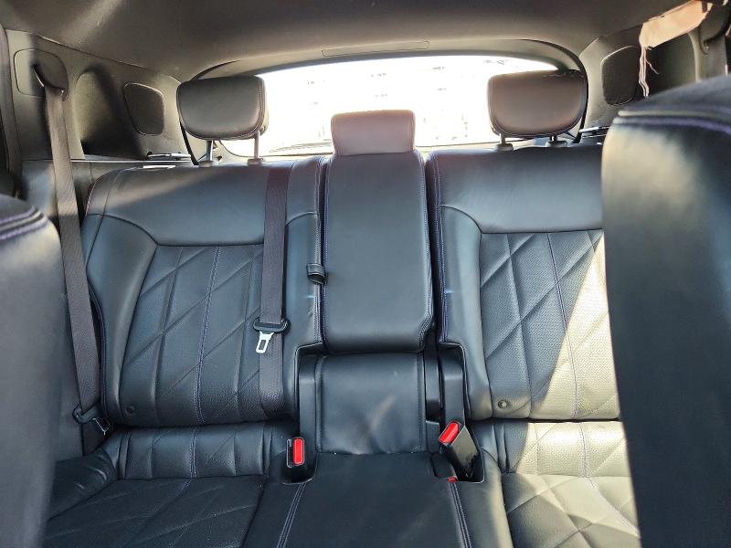 Photo 10 from auction – 2016 INFINITI QX70 with VIN JN8CS1MW3GM400539